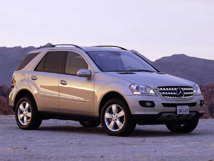 2007 M-Class sunsetright.jpg