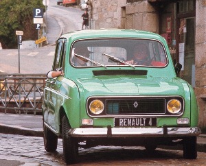 Renault 4small.jpg