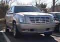 2007 Cadillac Escalade front.jpg