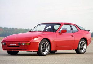 Porsche 944.jpg